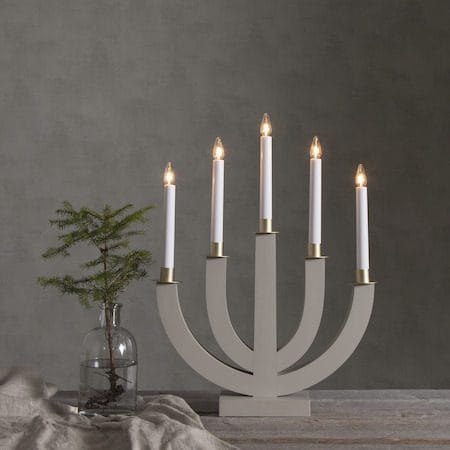 Eli lysestake 37 cm - beige med gullmalt dekorasjon - Innredning - Julepynt & helgedekorasjon - Julepynt & juledekorasjon
