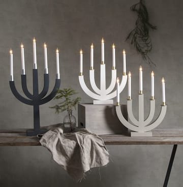 Eli lysestake 37 cm - hvit med gullmalt dekor - Innredning - Julepynt & helgedekorasjon - Julepynt & juledekorasjon