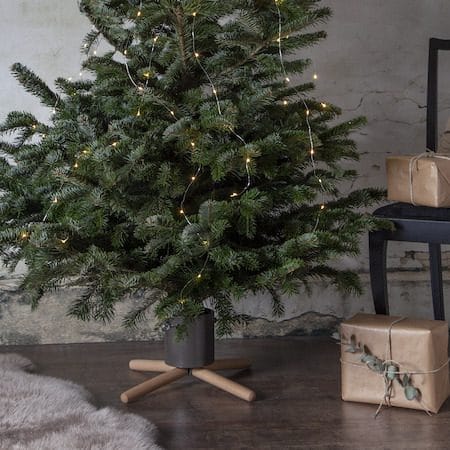 Granig juletrefot 45 cm - muldvarpfarget og naturtre - Innredning - Julepynt & helgedekorasjon - Julepynt & juledekorasjon