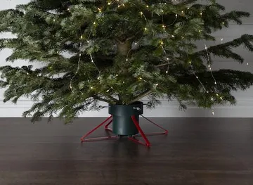 Granig juletrefot 57 cm - grønn/rød - Innredning - Julepynt & helgedekorasjon - Julepynt & juledekorasjon