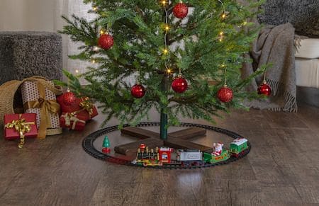 X-mas Train dekorativt sceneri 103 cm - Flerfarget - Innredning - Julepynt & helgedekorasjon - Julepynt & juledekorasjon - Juleengel & julefigur