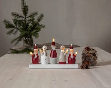 Tomtefamilj lysestake 33,5 cm - flerfarget - Innredning - Julepynt & helgedekorasjon - Julepynt & juledekorasjon