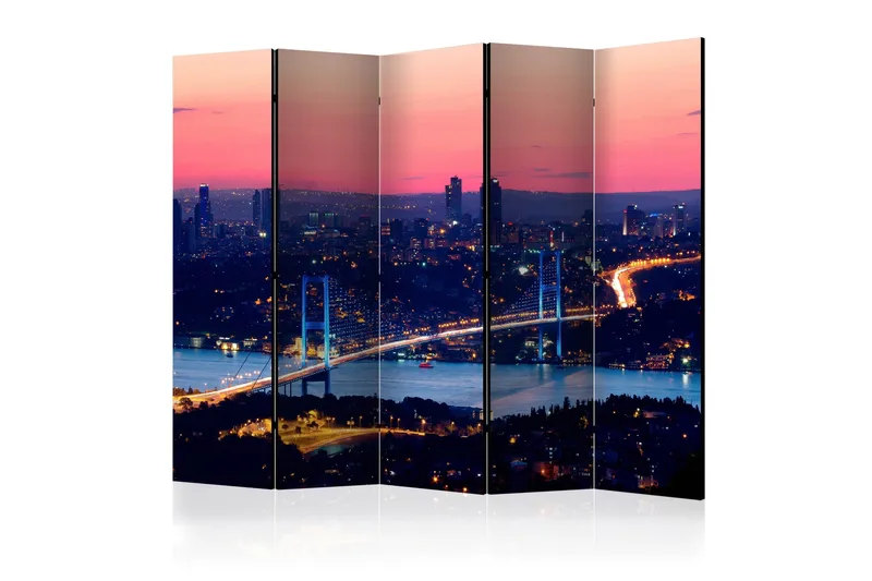 Romdeler Bosphorus Bridge II, Artgeist sp. z o. o.