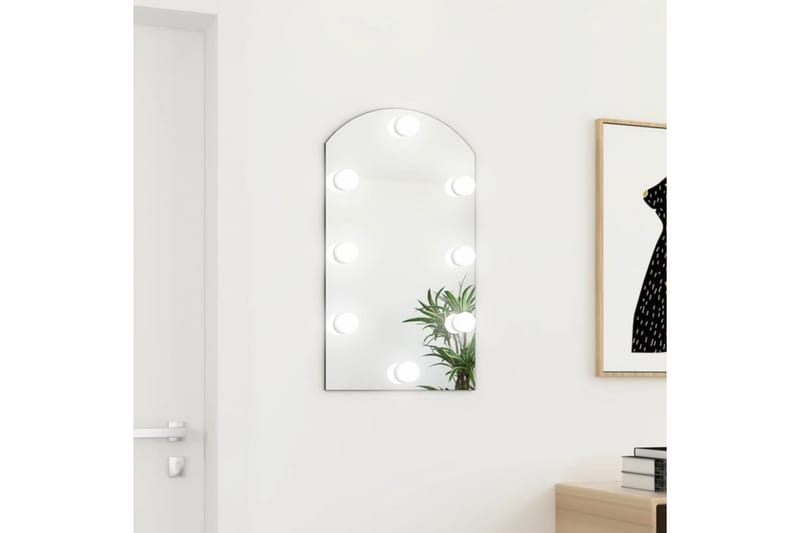 Speil med LED-lys 70x40 cm glass oval - Silver - Innredning - Speil - Veggspeil