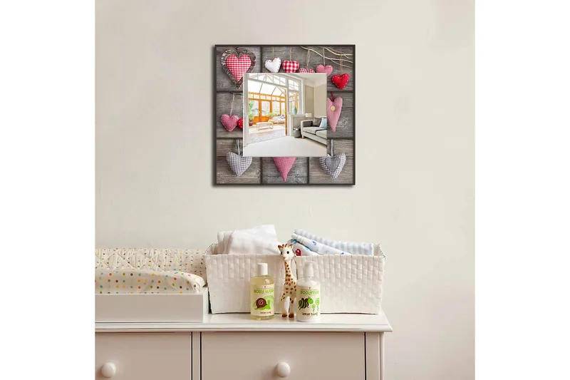 Armavir Dekorativt speil 50x50 cm Love, Plexiglass / flerfarget