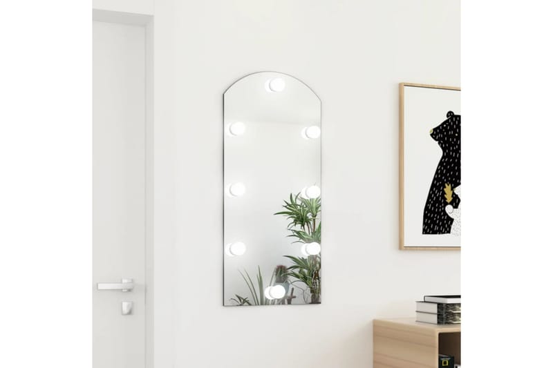 Speil med LED-lys 90x45 cm glass oval - Silver - Innredning - Speil - Veggspeil