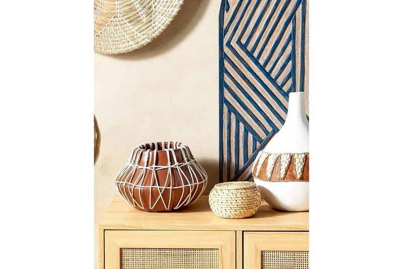 Dekorationsvas Beliani Kluet Brown||Beige - Innredning - Vaser