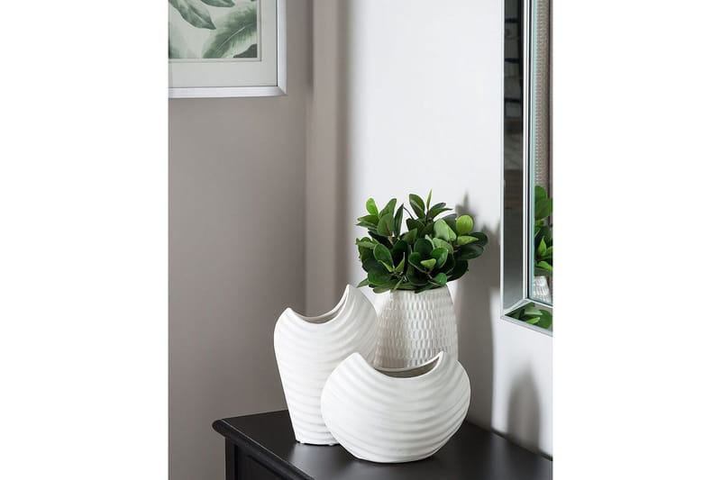 Dekorationsvas Beliani Linzi White - Innredning - Vaser
