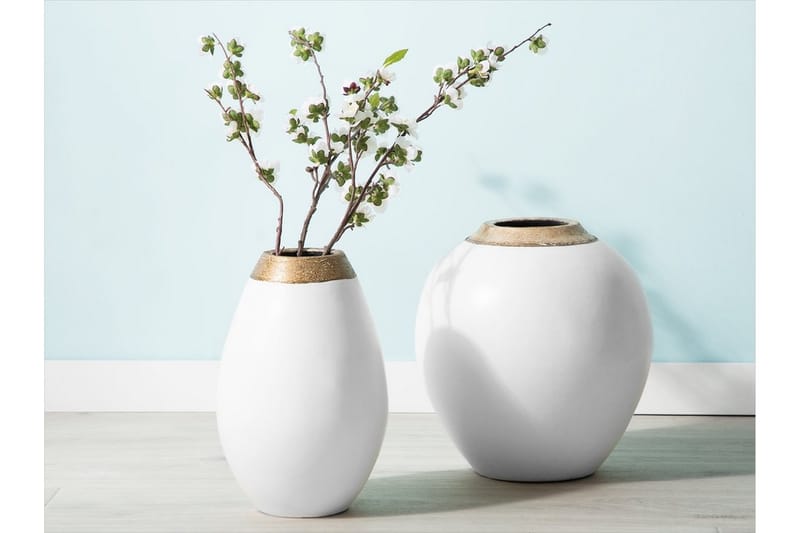 Lauri Vase 31 cm - Hvit - Vaser - Blomstervase - Dekorasjon