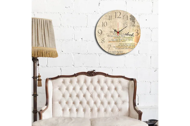 Dekorativ MDF Veggklokke 40 cm - Flerfarget - Innredning - Veggdekorasjon - Veggklokke