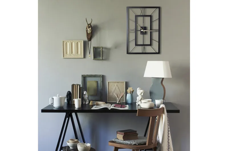 Dekorativ Metallveggklokke - Svart - Innredning - Veggdekorasjon - Veggklokke