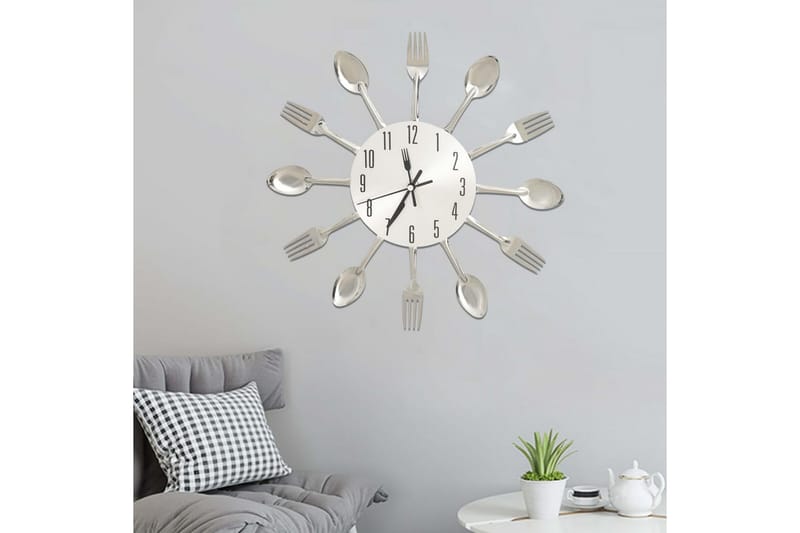Veggklokke med skje og gaffeldesign sølv 31 cm aluminium - Silver - Innredning - Veggdekorasjon - Veggklokke