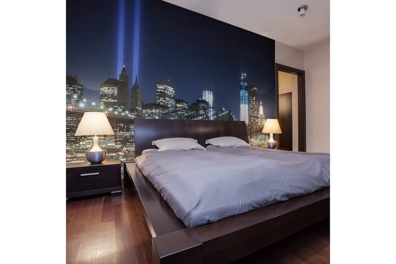 Fototapet Floodlights Over NYC 450x270 - Artgeist sp. z o. o. - Innredning - Veggdekorasjon - Tapeter - Fototapeter