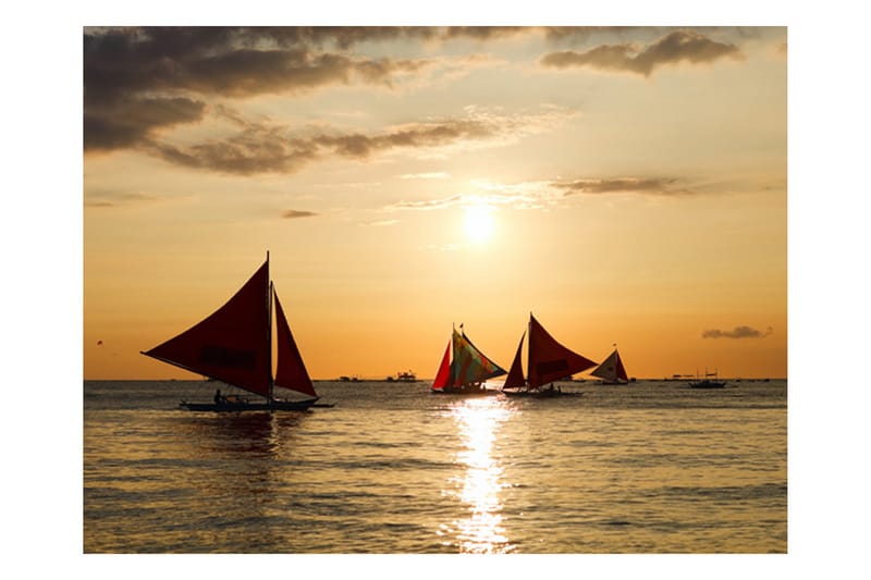 Fototapet Sailing Boats Sunset 350x270 - Artgeist sp. z o. o. - Innredning - Veggdekorasjon - Tapeter - Fototapeter