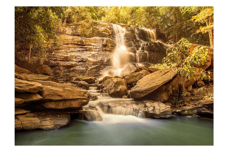 Fototapet Sunny Waterfall 200x140 - Artgeist sp. z o. o. - Innredning - Veggdekorasjon - Tapeter - Fototapeter