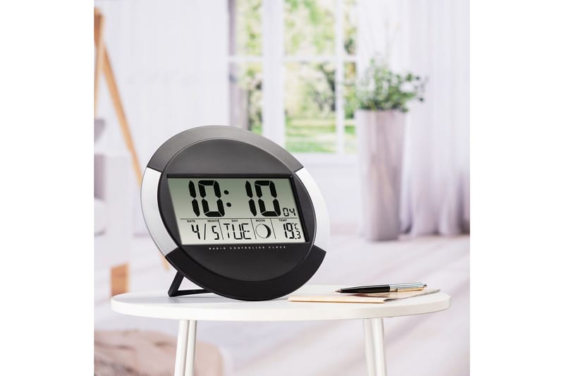 Veggur Hama Ischia med Radio Svart/Sølv - Svart - Innredning - Veggdekorasjon - Veggklokke