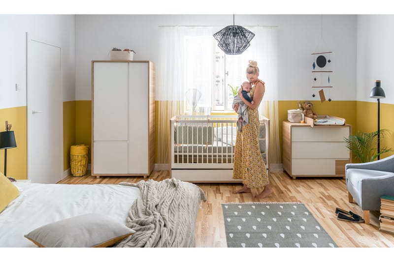 Evolve Sprinkelseng 70x140 cm Tre/Natur - Ek - Møbler - Barnemøbler - Barneseng & Juniorseng - Sprinkelseng