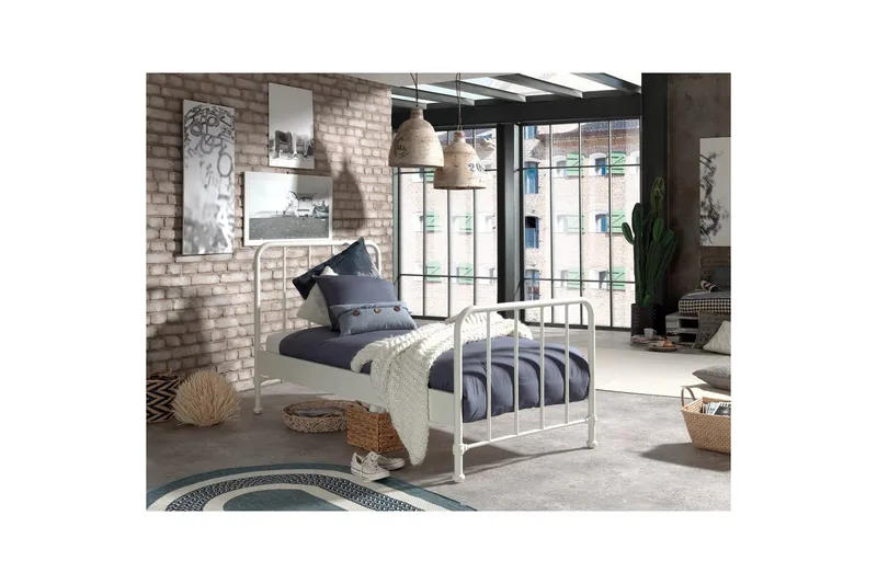 Seng Bronxx Hvit, 90 x 200 cm - Hvit, 90 x 200 cm - Møbler - Barnemøbler - Barneseng & Juniorseng