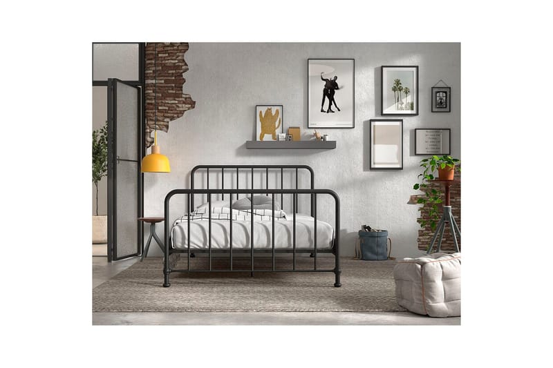 Seng Bronxx Svart, 140 x 200 cm - Svart, 140 x 200 cm - Møbler - Barnemøbler - Barneseng & Juniorseng