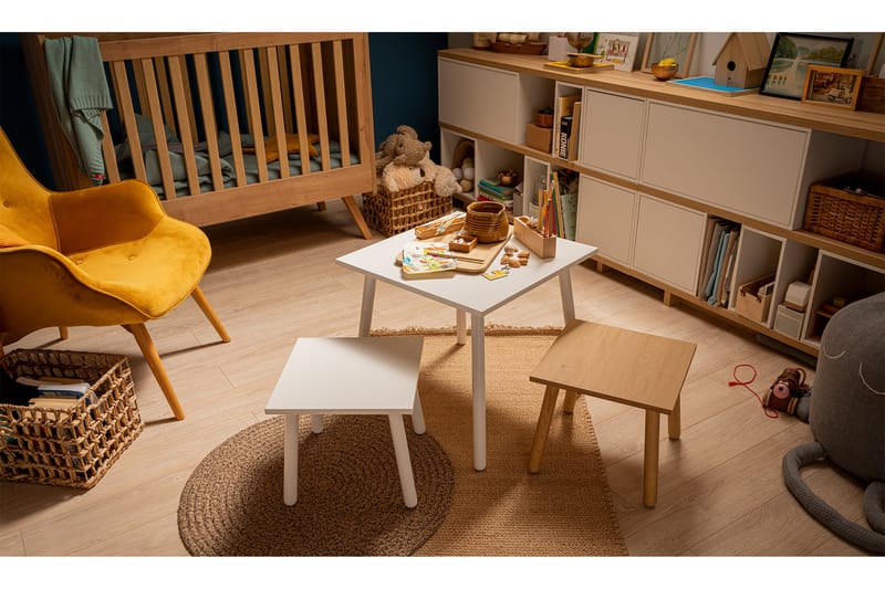 Match Krakk Tre/Natur - Tre/natur - Møbler - Barnemøbler - Barnestol - Barnekrakk