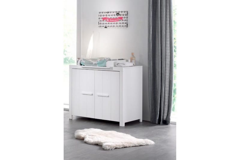 Spjälsäng med byrå och skötbord Jaxx Erik Jaxx White - Møbler - Barnemøbler - Barnemøbelsett