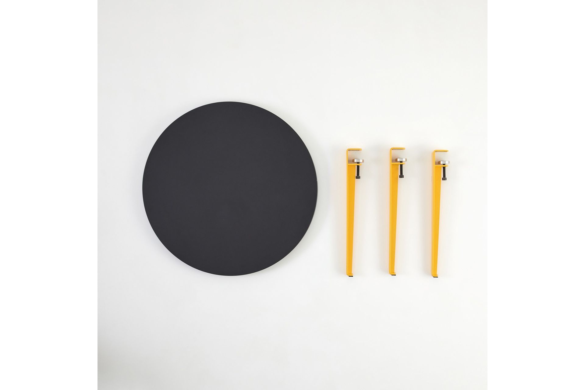 Fregoia Sofabord 60 cm Svart/Gul - Hanah Home - Møbler - Bord - Sofabord