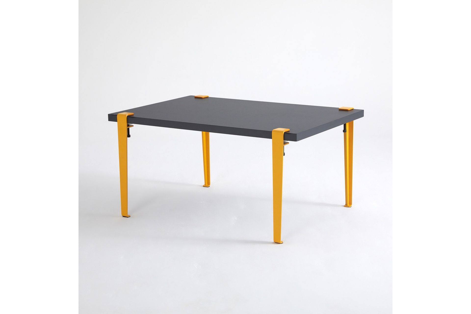 Neda Sofabord 90x60 cm Svart/Gul - Hanah Home - Møbler - Bord - Sofabord