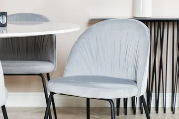 Admira Spisegruppe 106 cm Rund Marmor inkl. 4 Foyos Stoler - Hvit/Svart/Grå - Møbler - Bord - Spisegrupper