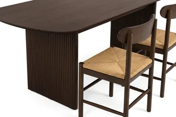 Alma spisegruppe rektangulær 220 cm røkt eik med 6 Malte spisestoler - Møbler - Bord - Spisegrupper