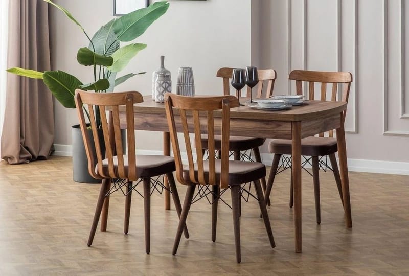 Alvryn spisegruppe bord 130 cm + 4 stoler - Brun - Møbler - Bord - Spisegrupper
