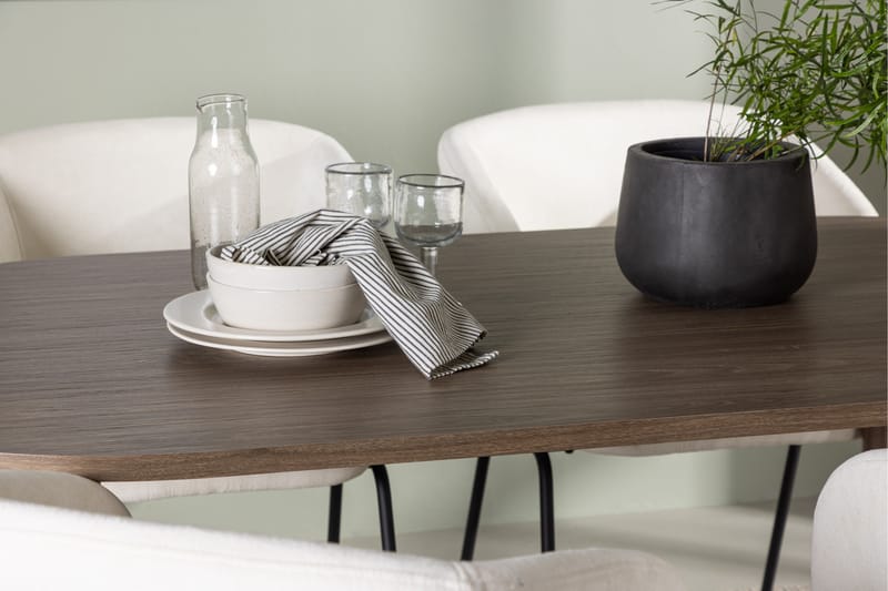 Andy Spisegruppe 180 cm Oval med 4 Day Stoler - Sort - Møbler - Bord - Spisegrupper