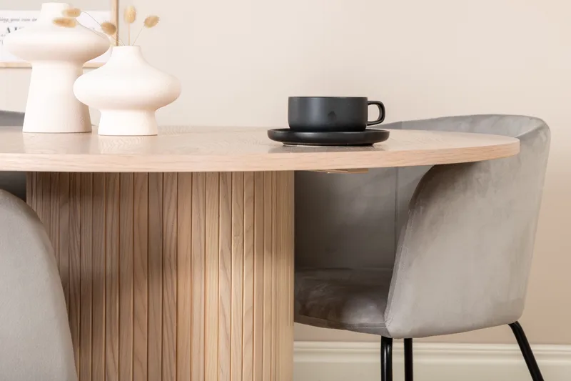 Bianca Matgruppe 110 cm Rund med 4 Berit stoler - Whitewash/Grå - Møbler - Bord - Spisegrupper