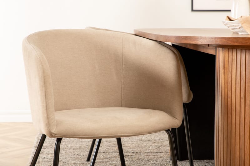 Bianca Matgruppe 200 cm Oval med 4 Berit stoler - Beige - Møbler - Bord - Spisegrupper