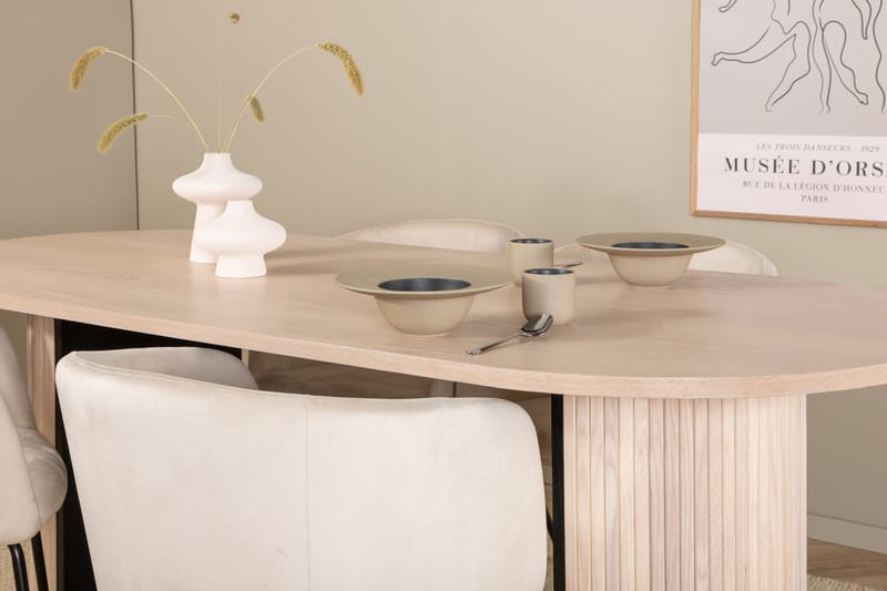 Bianca Matgruppe 200 cm Oval med 4 Berit stoler - Beige - Møbler - Bord - Spisegrupper