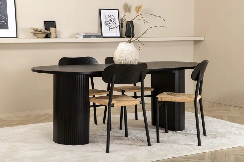 Bianca spisebord 200 cm ovalt med 4 Polly spisestoler - Møbler - Bord - Spisegrupper