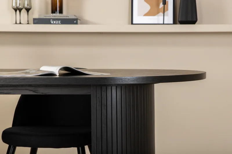 Bianca Spisegruppe 200 cm Oval med 4 Velvet Stoler - Sort - Møbler - Bord - Spisegrupper