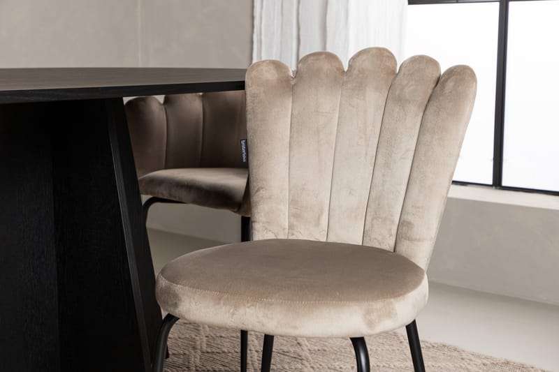 Bootcut Spisegruppe 230 cm Oval med 4 Limhamn Stoler - Beige - Møbler - Bord - Spisegrupper