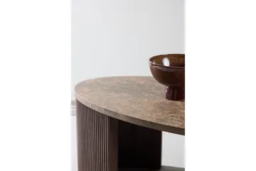 Bristol 120 cm Ovalt Sofabord i Marmor med Riflede Treben - Mellombrun - Møbler - Bord - Sofabord