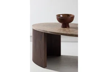 Bristol 120 cm Ovalt Sofabord i Marmor med Riflede Treben - Mellombrun - Møbler - Bord - Sofabord