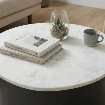 Cedrik sofabord med marmorplate - hvit / svart - Møbler - Bord - Sofabord