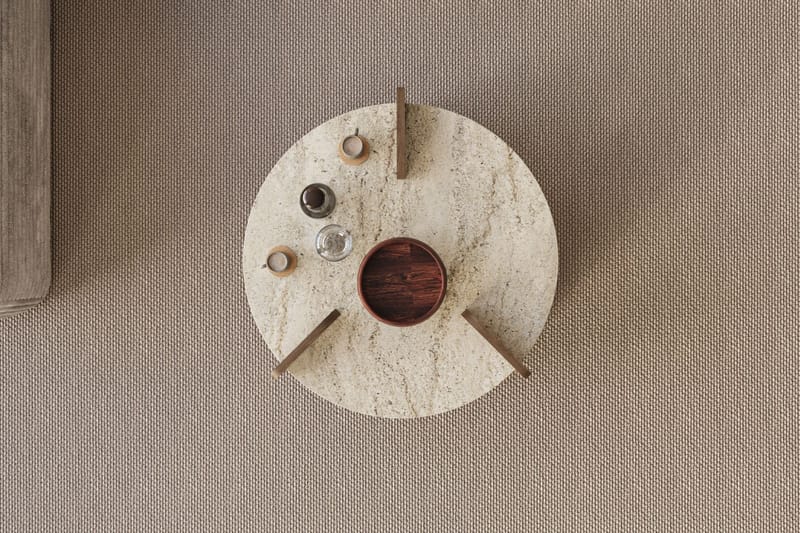 Cindral sofabord 70 cm rundt - Travertin og Valnøtt - Møbler - Bord - Sofabord