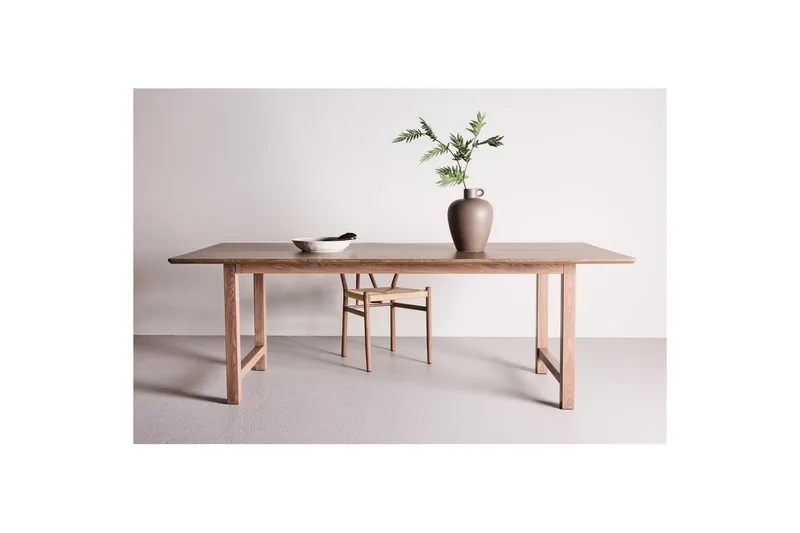 Count Spisebord 220X100 Cm - Brun - Møbler - Bord - Spisebord & kjøkkenbord