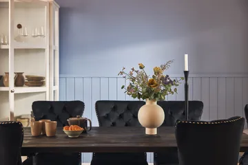 Dijon Spisegruppe 200 cm inkl. 6 Bergviken Stoler i Fløyel - Brun / Svart / Fløyel - Møbler - Bord - Spisegrupper