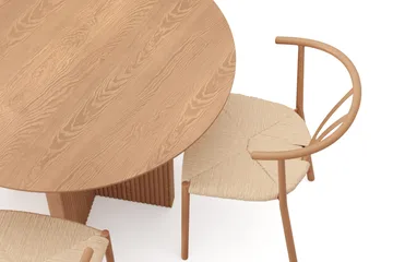 Edda spisegruppe rund 110 cm eik med 4 Elysia spisestoler - Eik - Møbler - Bord - Spisegrupper