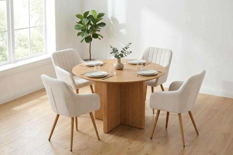 Edda spisegruppe rund 110 cm eik med 4 Filippa spisestoler - Eik - Møbler - Bord - Spisegrupper