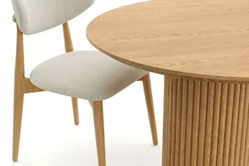 Edda spisegruppe rund 110 cm eik med 4 Molly spisestoler - Eik - Møbler - Bord - Spisegrupper