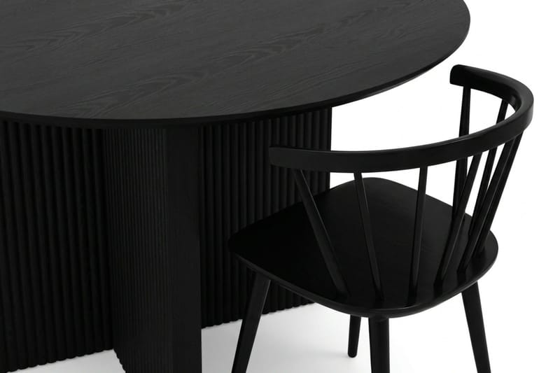 Edda spisegruppe rundt 130 cm svart med 6 Tyrö spisestoler - Svart - Møbler - Bord - Spisegrupper