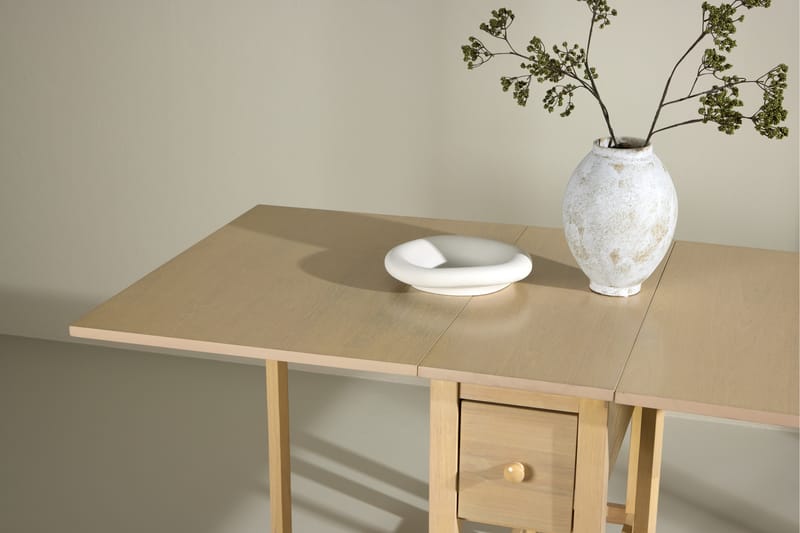 Edward Spisebord 110 cm Rektangulært - Hvitlasert - Møbler - Bord - Spisebord & kjøkkenbord