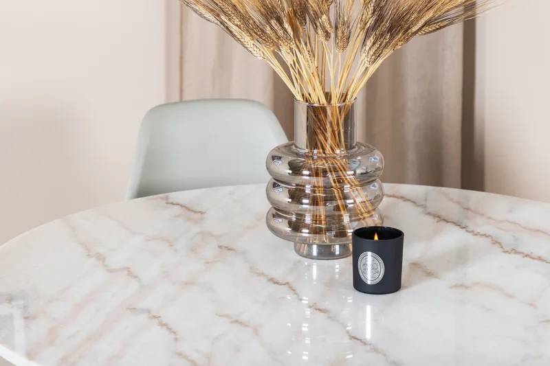 Estelle Spisegruppe 106 cm Rund med 4 Polar Stoler - Sort - Møbler - Bord - Spisegrupper