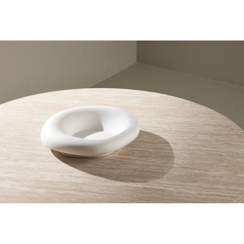 Härön Rundt Sofabord 80 cm i Stein med Riflet Søylefot - Beige - Møbler - Bord - Sofabord